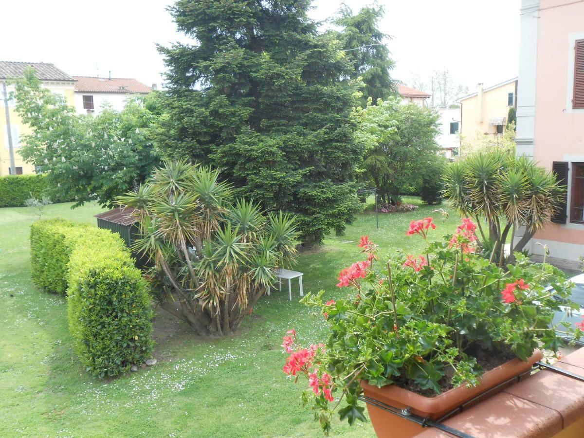 Casa Vacanze Orsi Lucca Exteriér fotografie